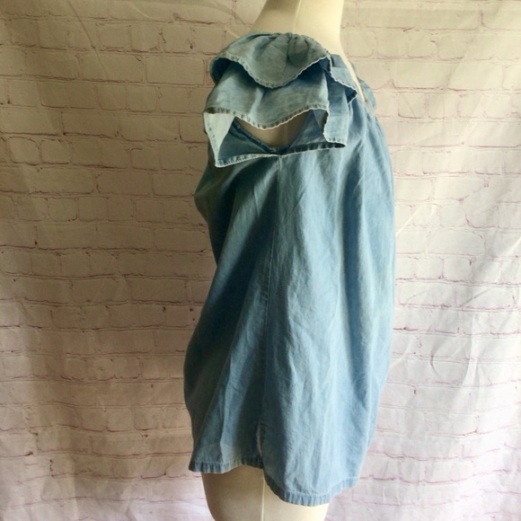 Cavalini Denim Collection Blue Ruffled Sleeve Blouse - Size Large - Picture 3 of 10
